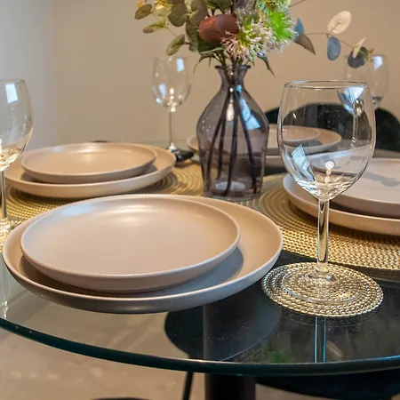 By Victoria Quarter Free Parking *