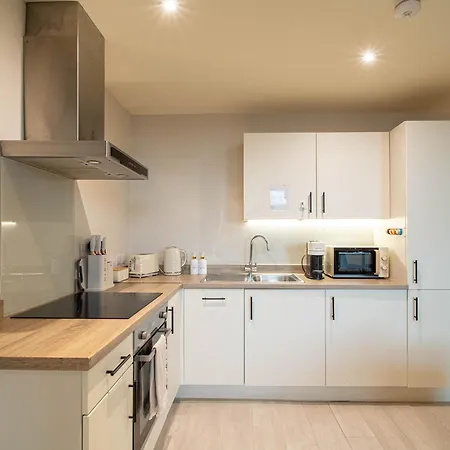 By Victoria Quarter Free Parking Leeds (West Yorkshire)