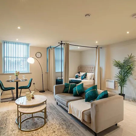 By Victoria Quarter Free Parking