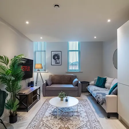 By Victoria Quarter Free Parking *