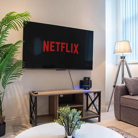 By Victoria Quarter Free Parking