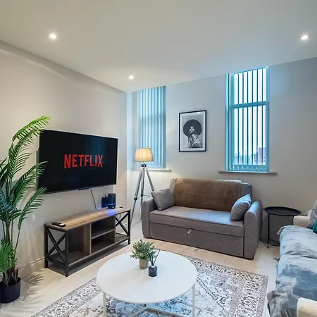 By Victoria Quarter Free Parking